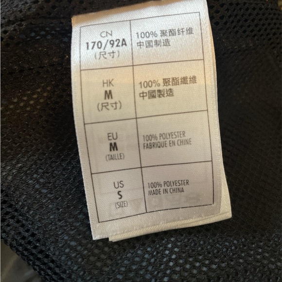 Walt Disney World Black and Gray Windbreaker - Picture 6 of 8